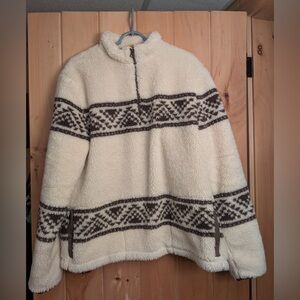 NWOT Faherty Native Designed by B.Yellowtail Men’s High Pile Fleece Pullover